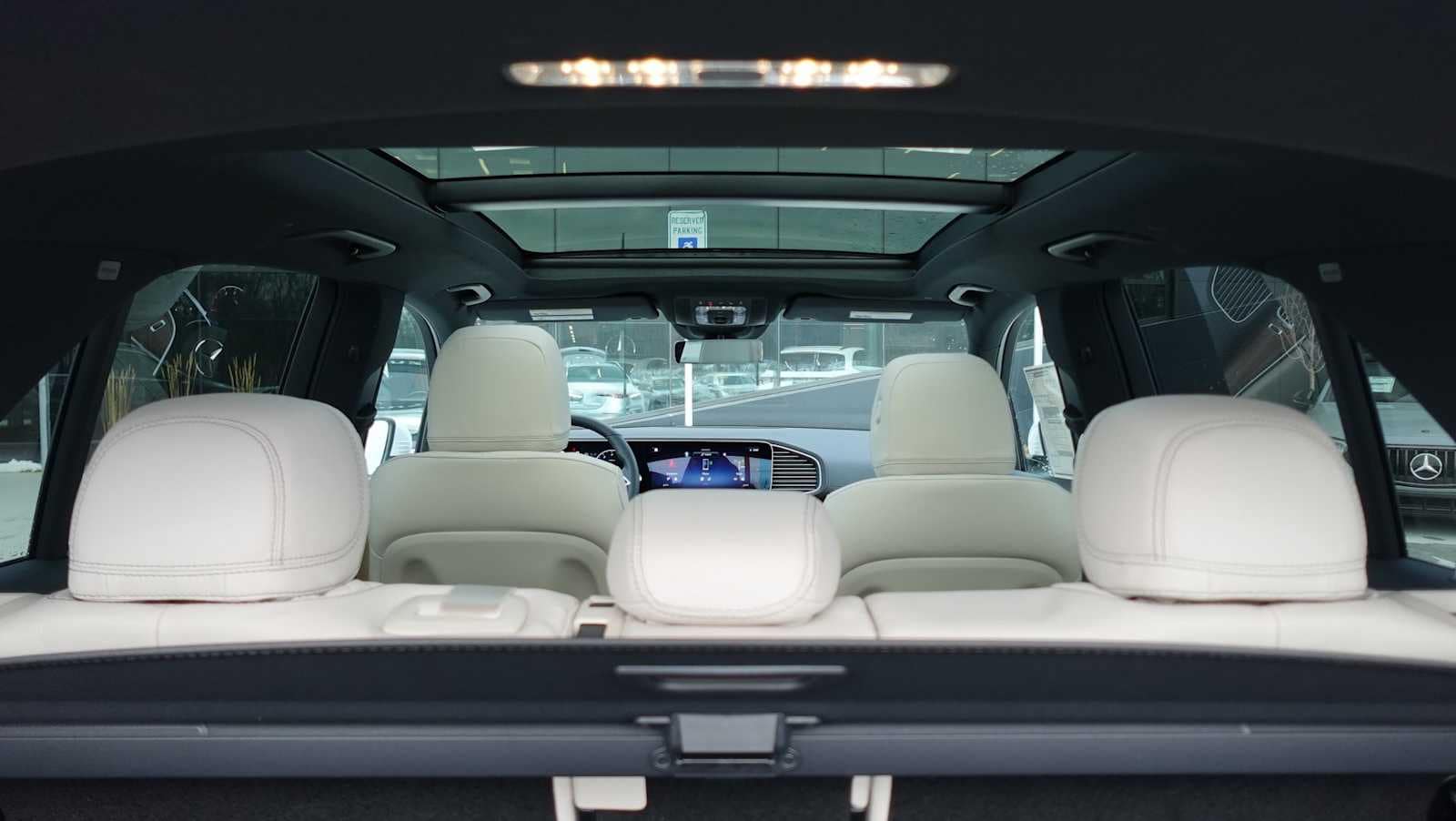 Thumbnail: 2026 Mercedes-Benz GLE - 16