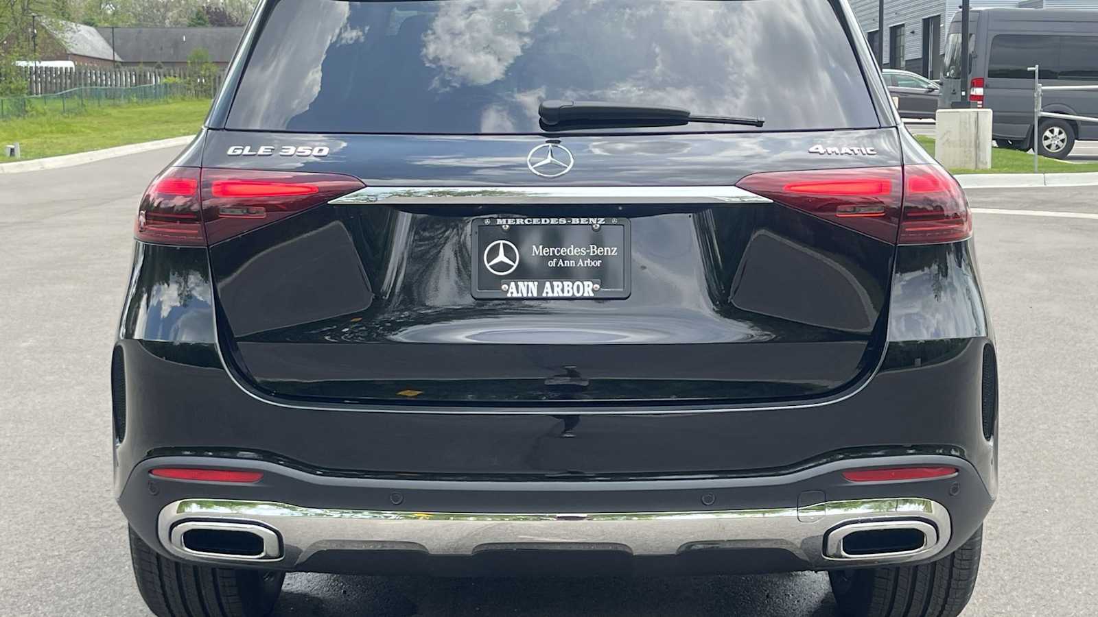 Thumbnail: 2026 Mercedes-Benz GLE - 19