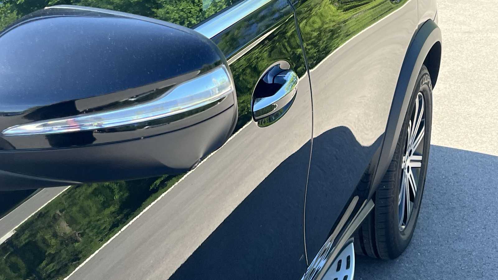 Thumbnail: 2026 Mercedes-Benz GLE - 16