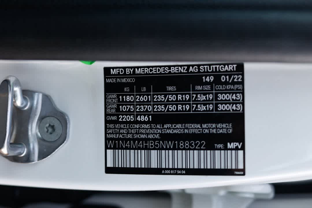 Thumbnail: 2022 Mercedes-Benz GLB - 32