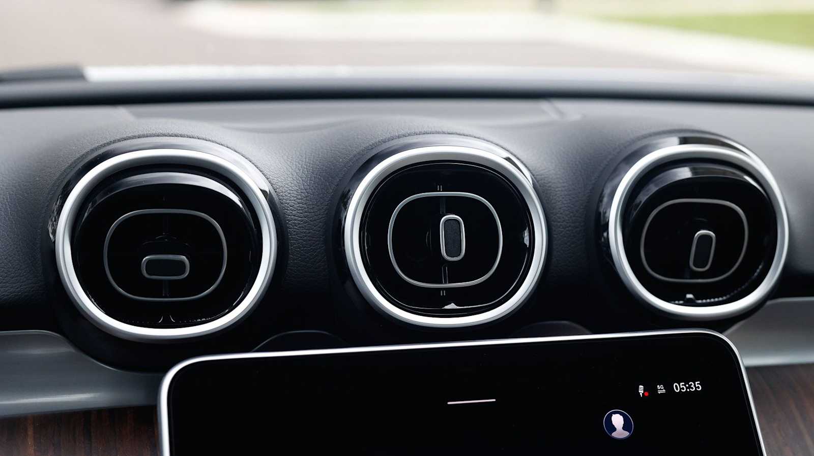 Thumbnail: 2026 Mercedes-Benz C-Class - 16
