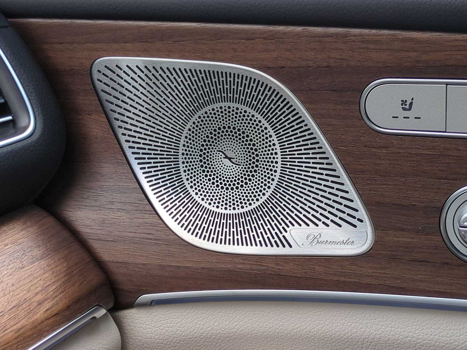 Thumbnail: 2025 Mercedes-Benz GLS - 33