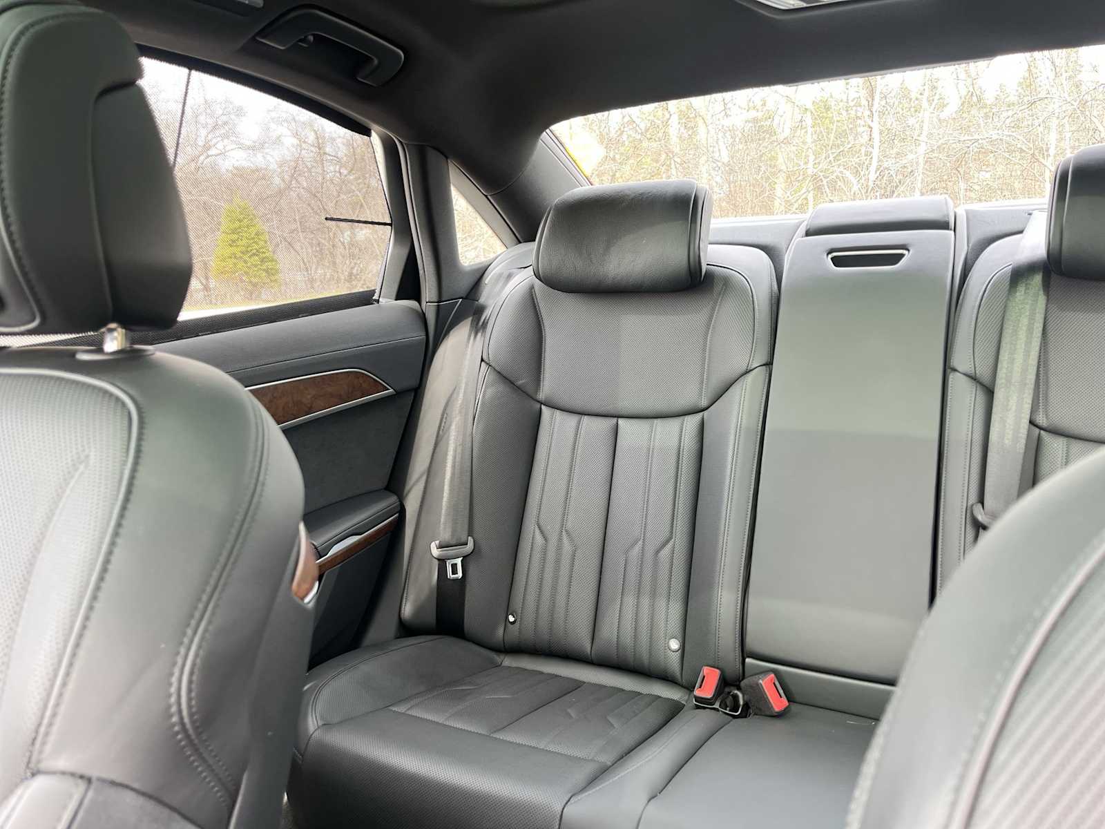 Thumbnail: 2023 Audi A8 - 33