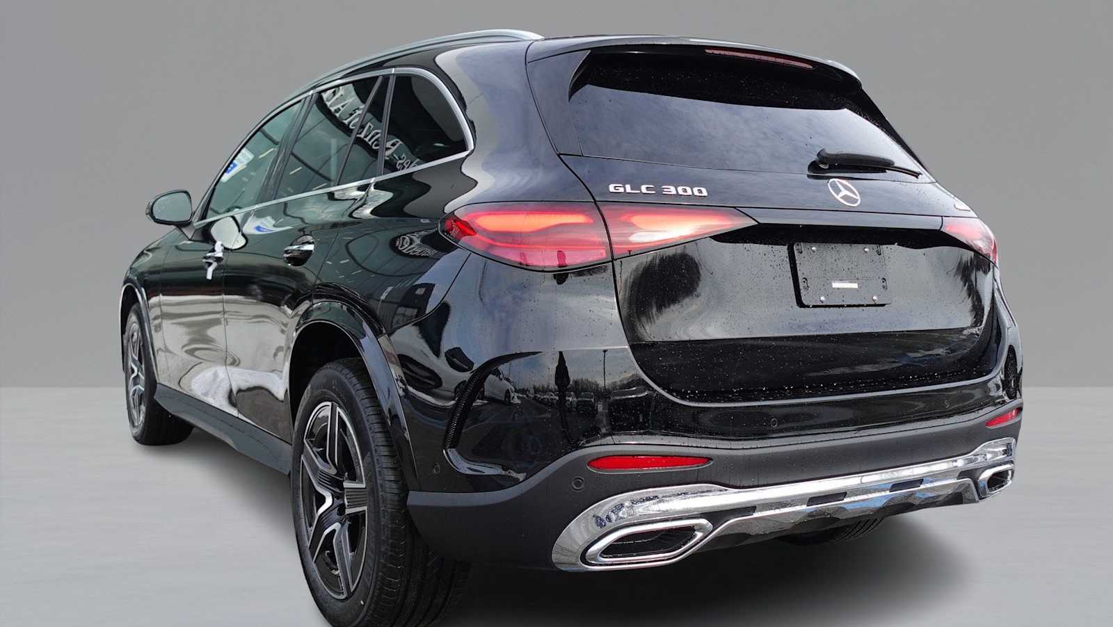 Thumbnail: 2026 Mercedes-Benz GLC - 7
