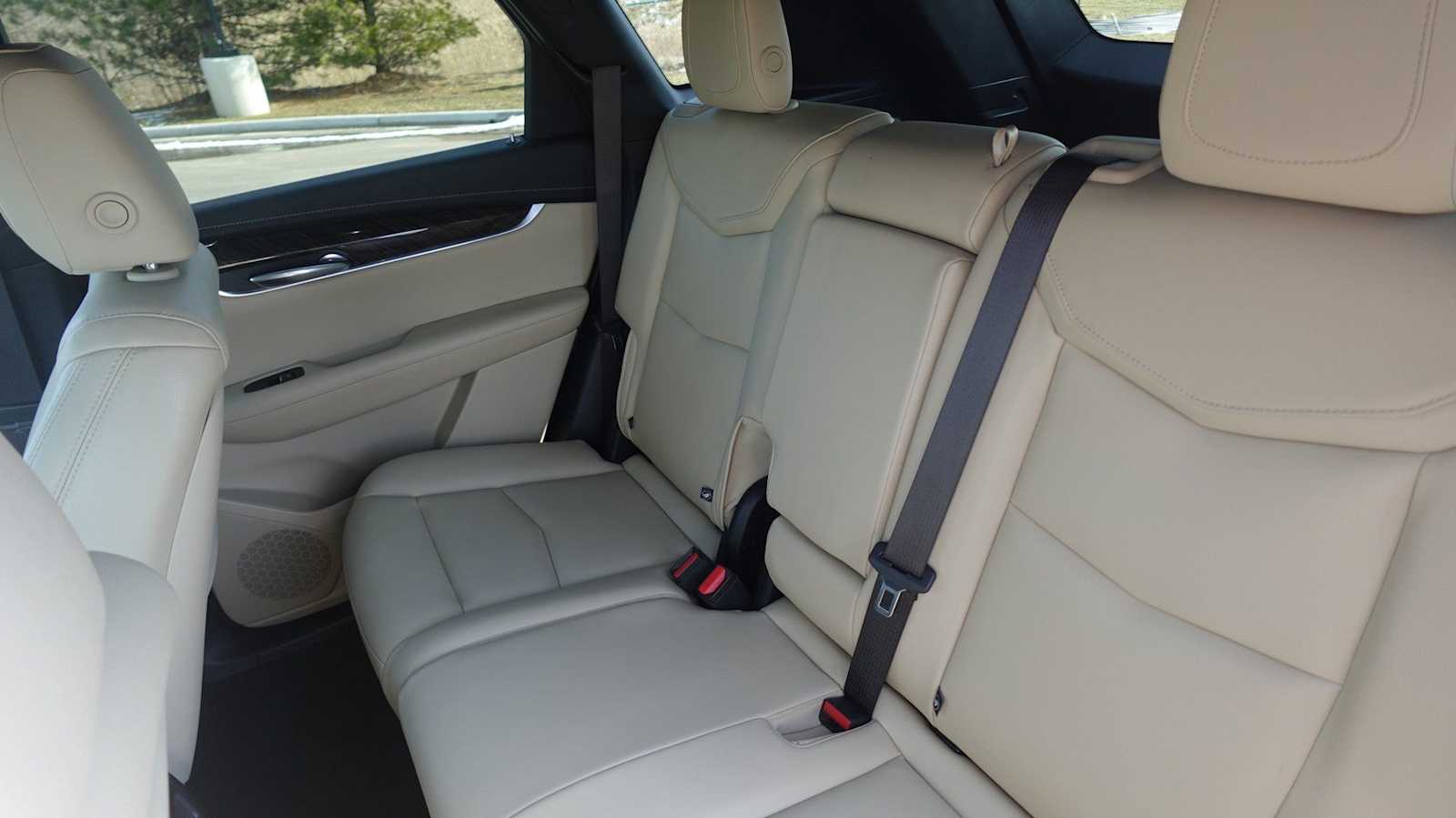 Thumbnail: 2019 Cadillac XT5 - 33