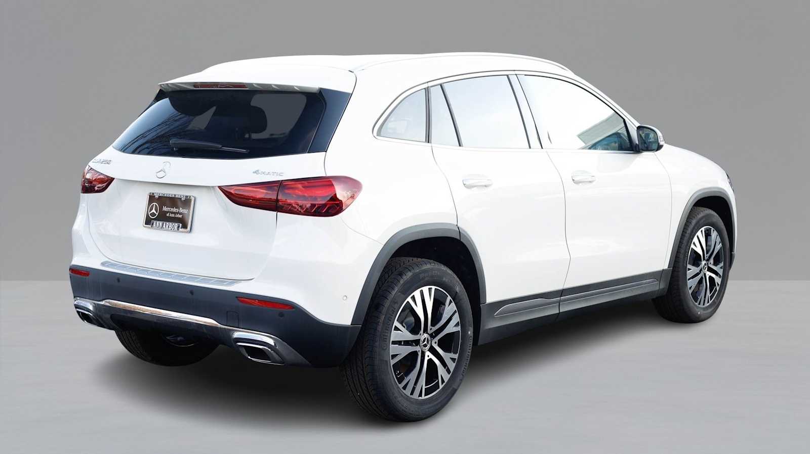 Thumbnail: 2026 Mercedes-Benz GLA - 5