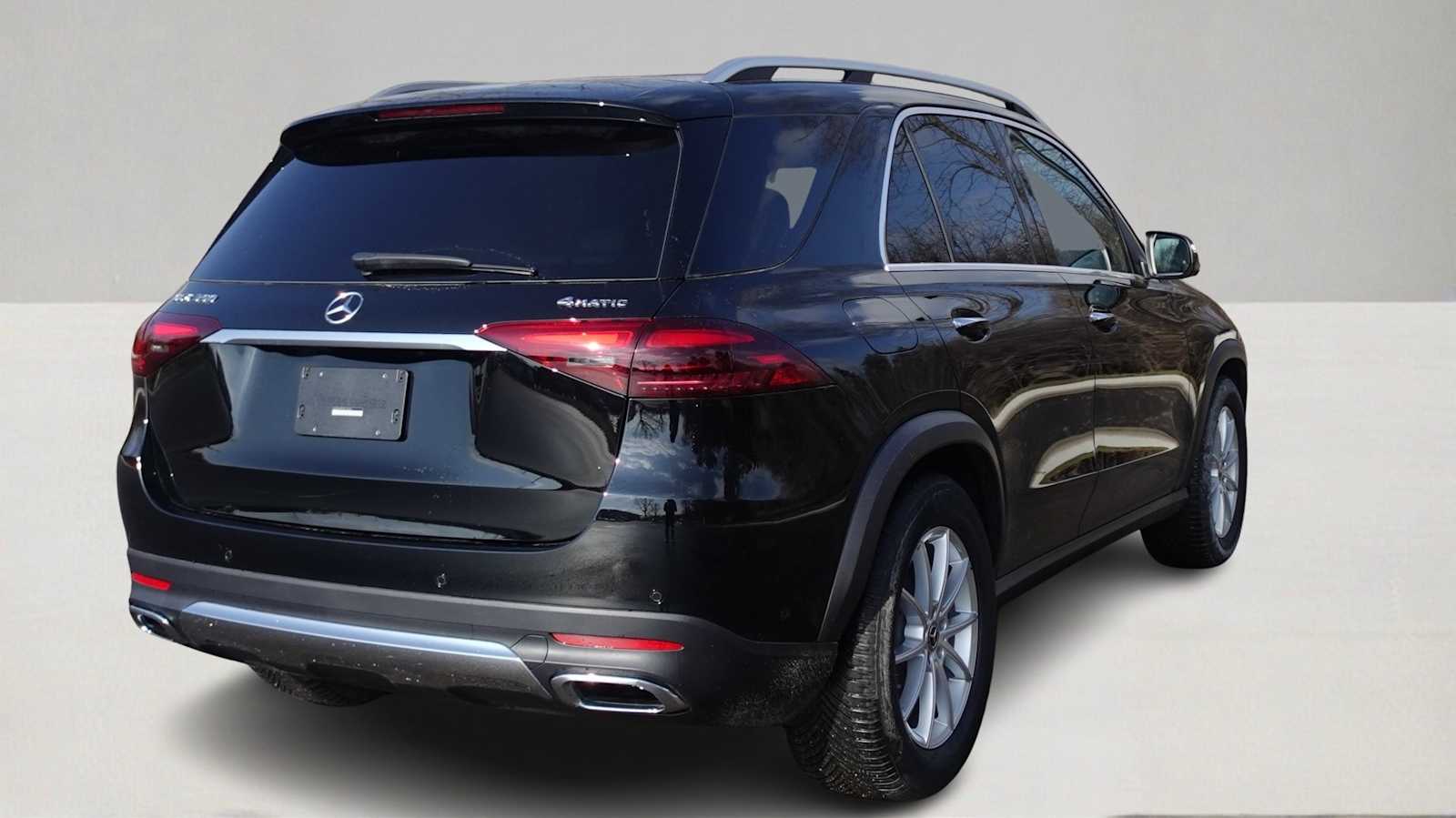 Thumbnail: 2026 Mercedes-Benz GLE - 5