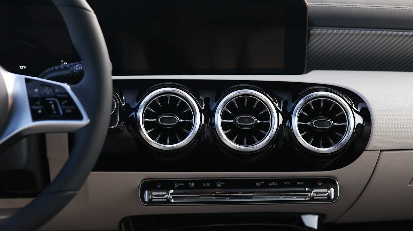 Thumbnail: 2025 Mercedes-Benz CLA - 31