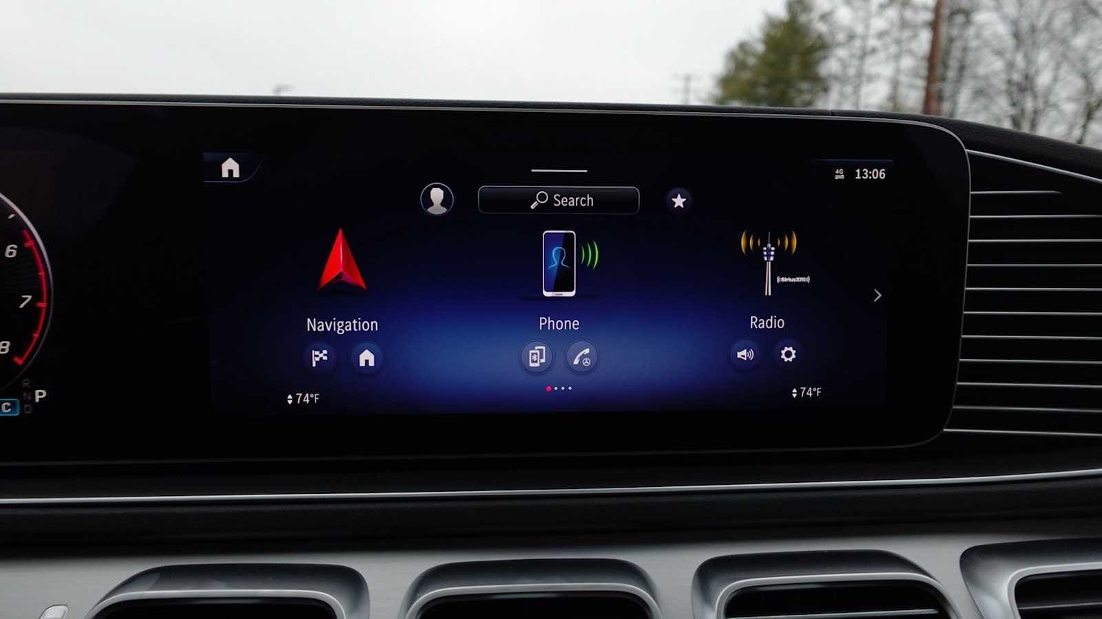 Thumbnail: 2026 Mercedes-Benz GLE - 48