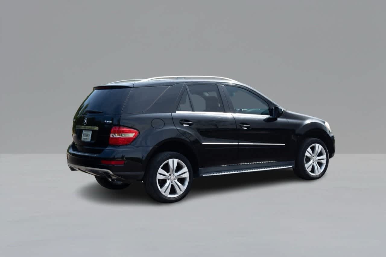 Thumbnail: 2010 Mercedes-Benz M-Class - 5