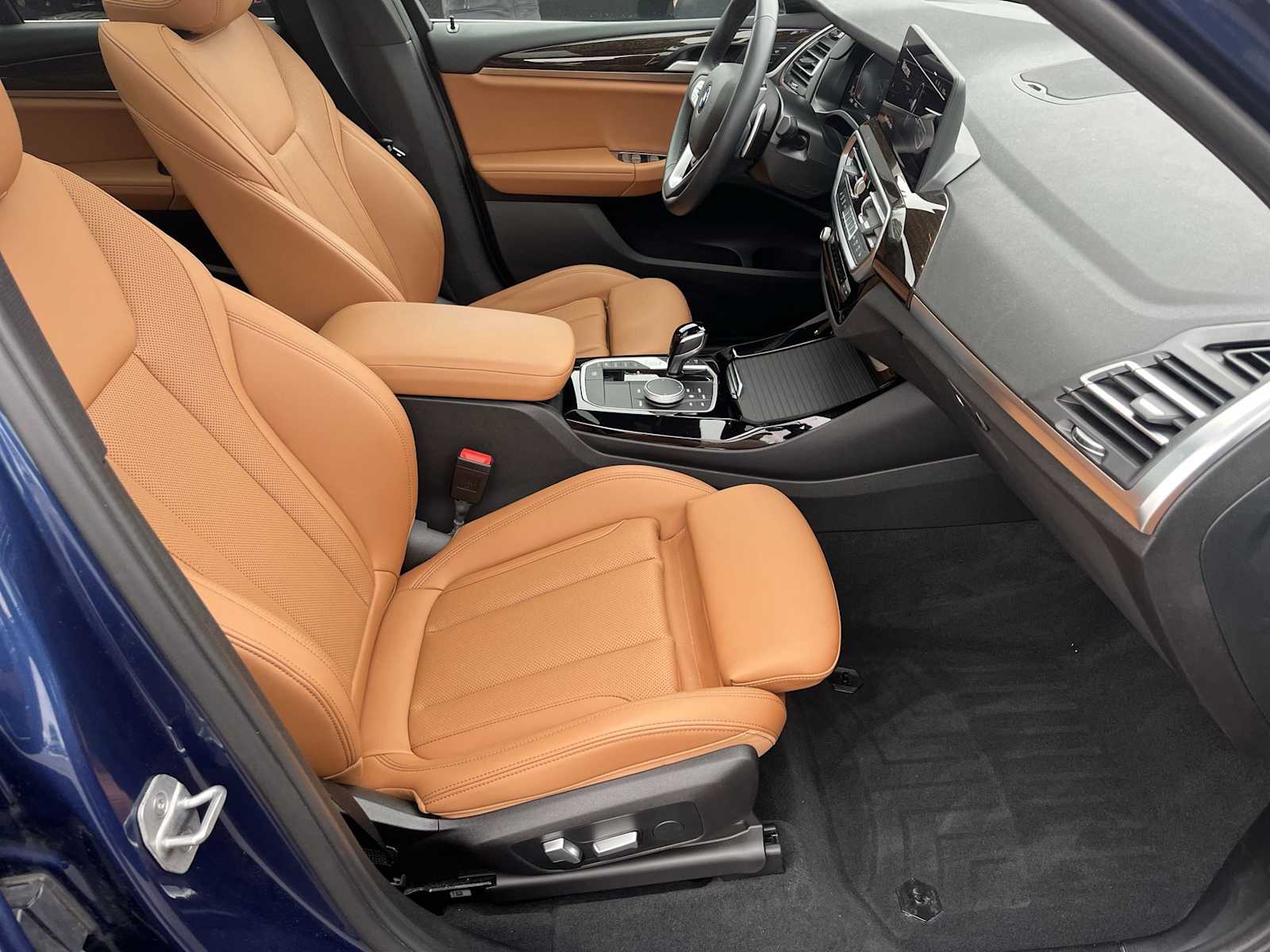 Thumbnail: 2023 BMW X3 - 11