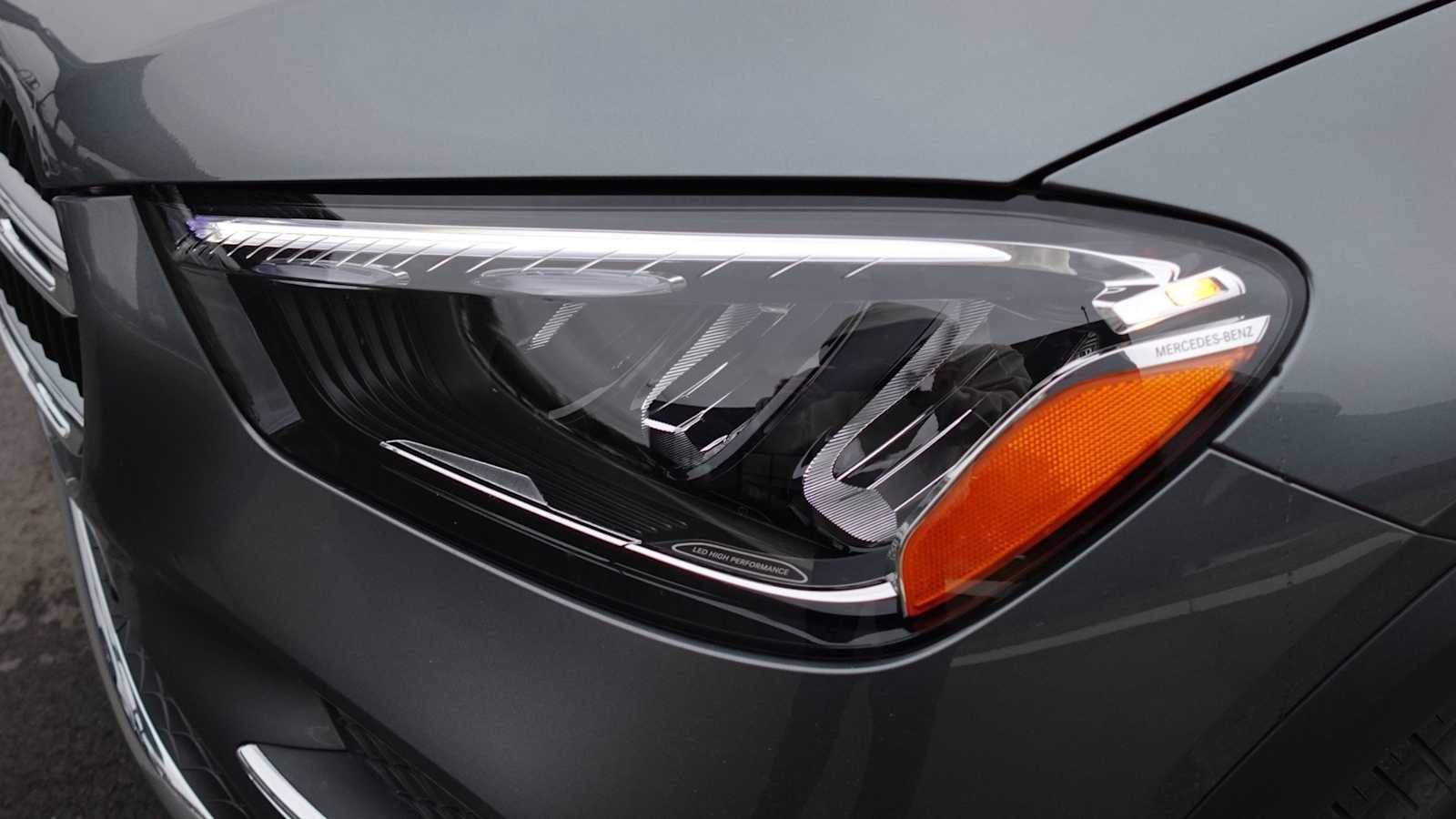 Thumbnail: 2026 Mercedes-Benz GLE - 11