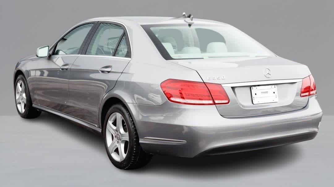 Thumbnail: 2014 Mercedes-Benz E-Class - 8