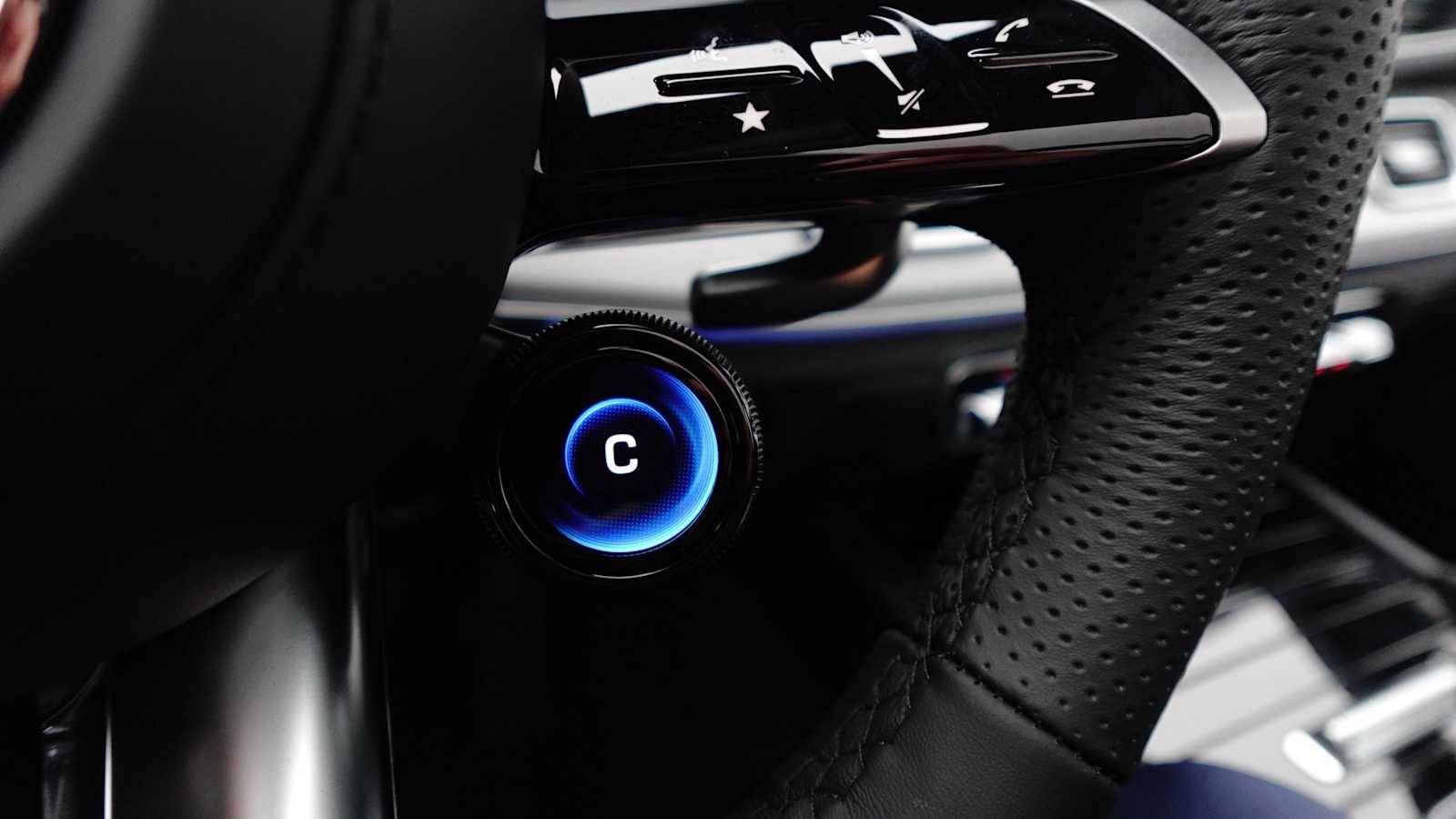 Thumbnail: 2026 Mercedes-Benz GLE - 46