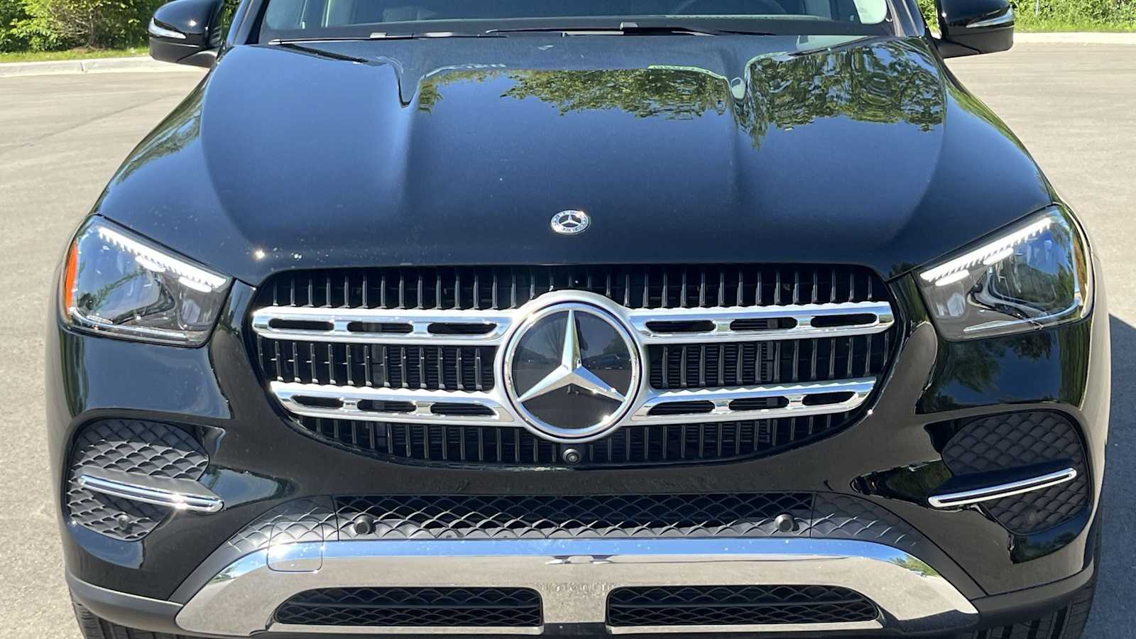 Thumbnail: 2026 Mercedes-Benz GLE - 22