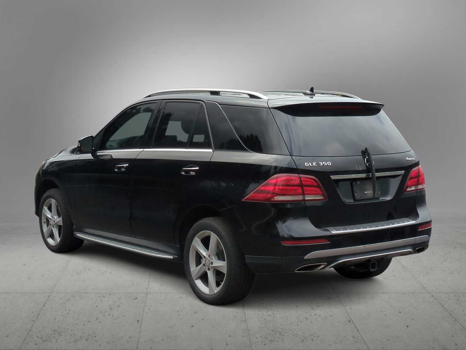 Thumbnail: 2016 Mercedes-Benz GLE - 5