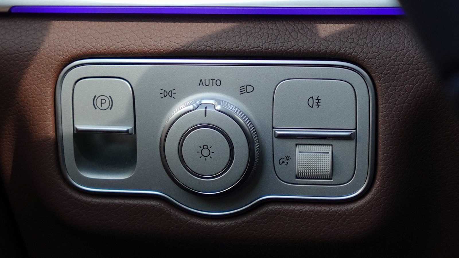 Thumbnail: 2026 Mercedes-Benz GLE - 32