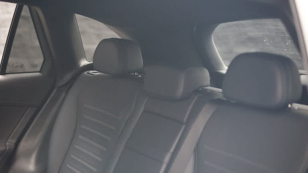 Thumbnail: 2025 Mercedes-Benz GLC - 20