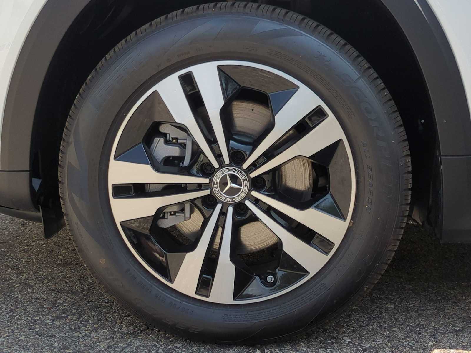 Thumbnail: 2025 Mercedes-Benz GLB - 14