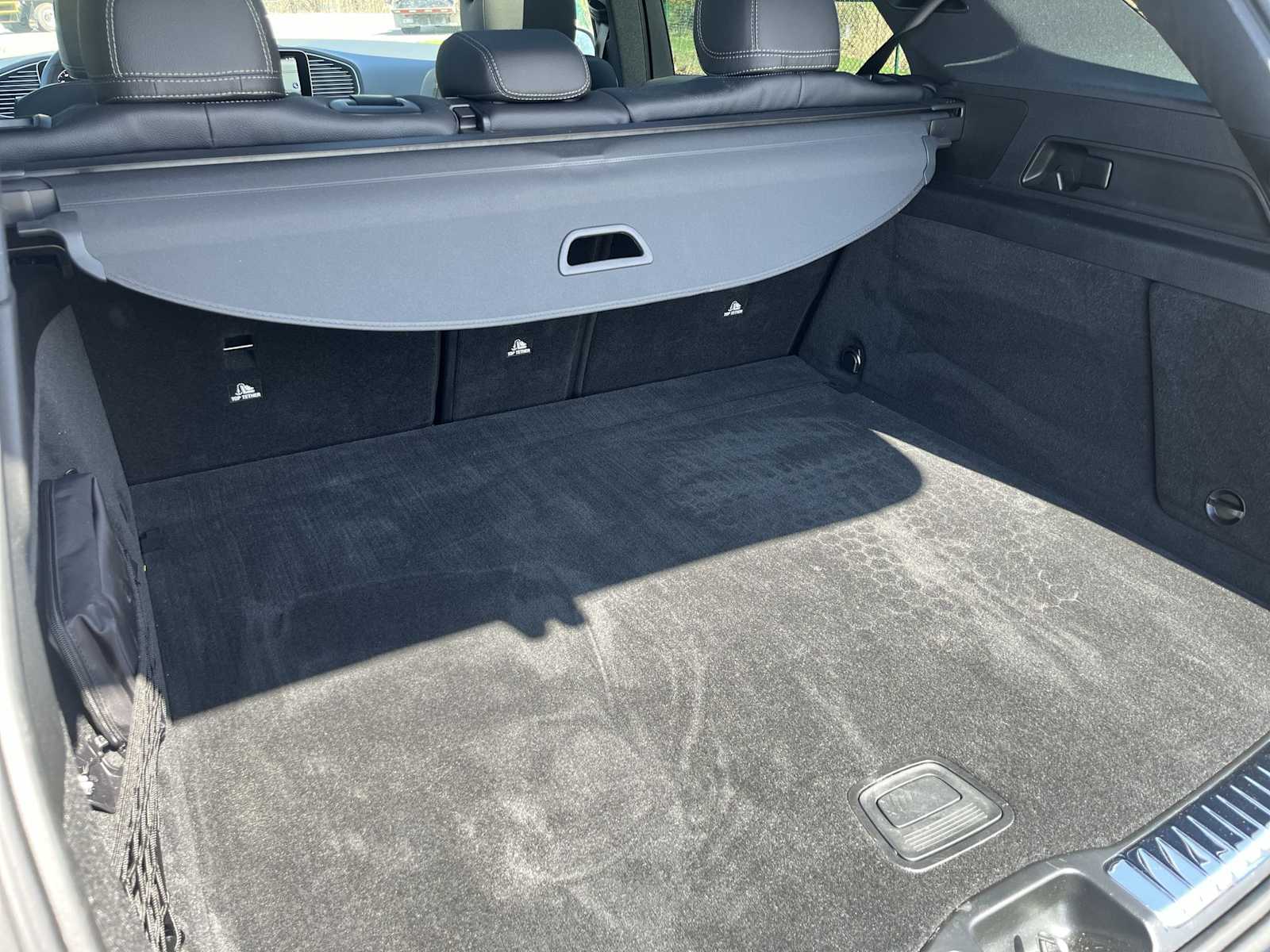 Thumbnail: 2026 Mercedes-Benz GLE - 49