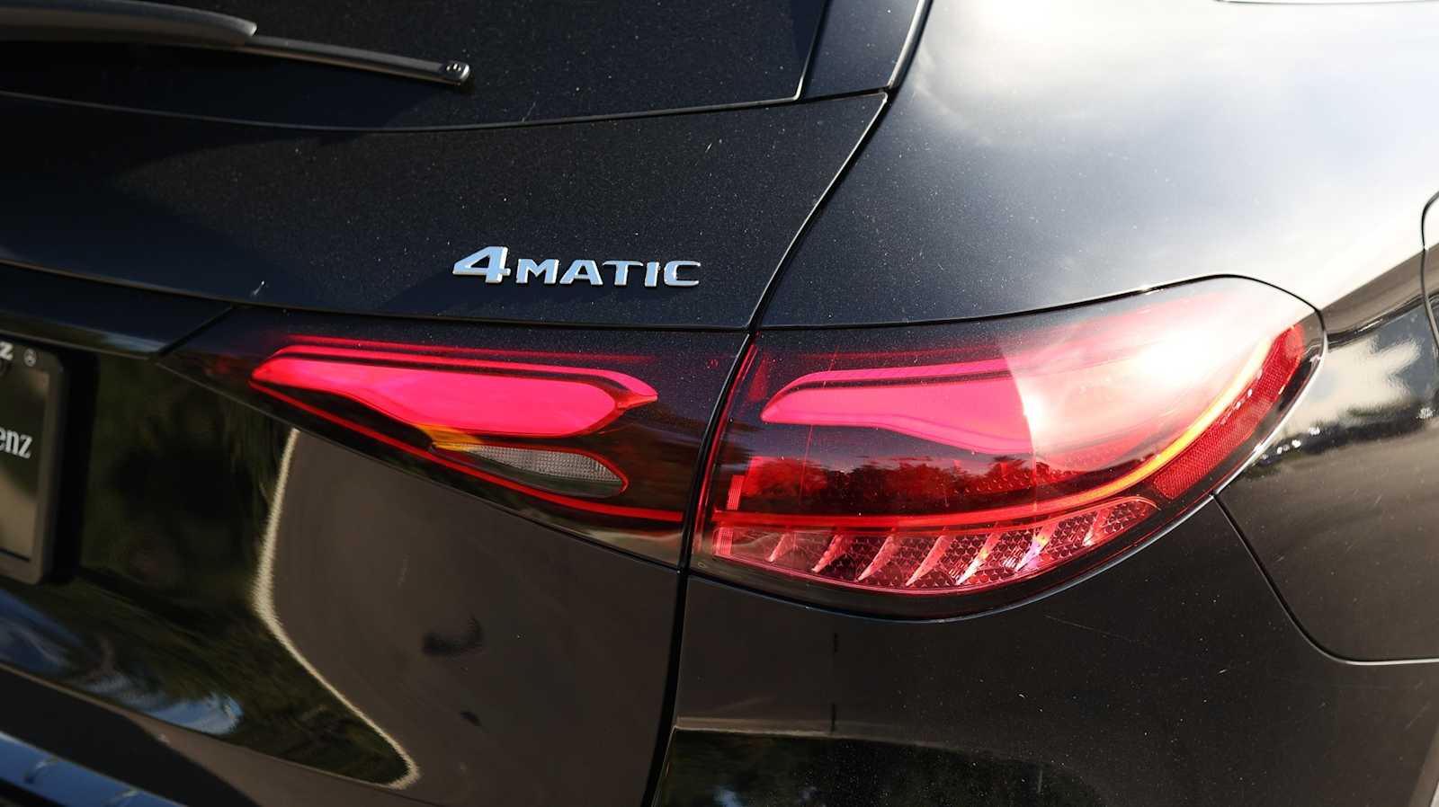 Thumbnail: 2026 Mercedes-Benz GLC - 11