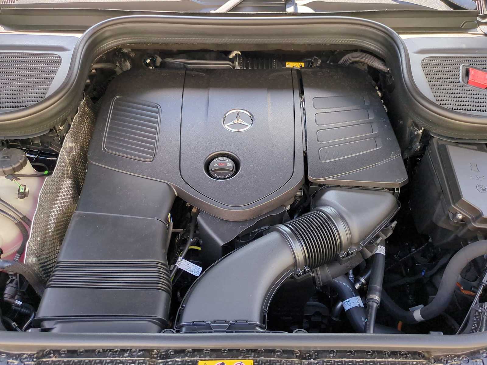 Thumbnail: 2026 Mercedes-Benz GLE - 15