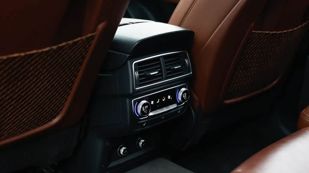 Thumbnail: 2018 Audi Q7 - 42