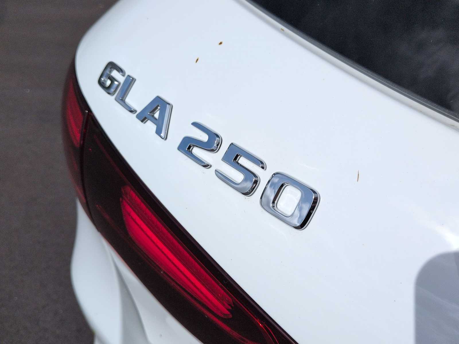 Thumbnail: 2026 Mercedes-Benz GLA - 13