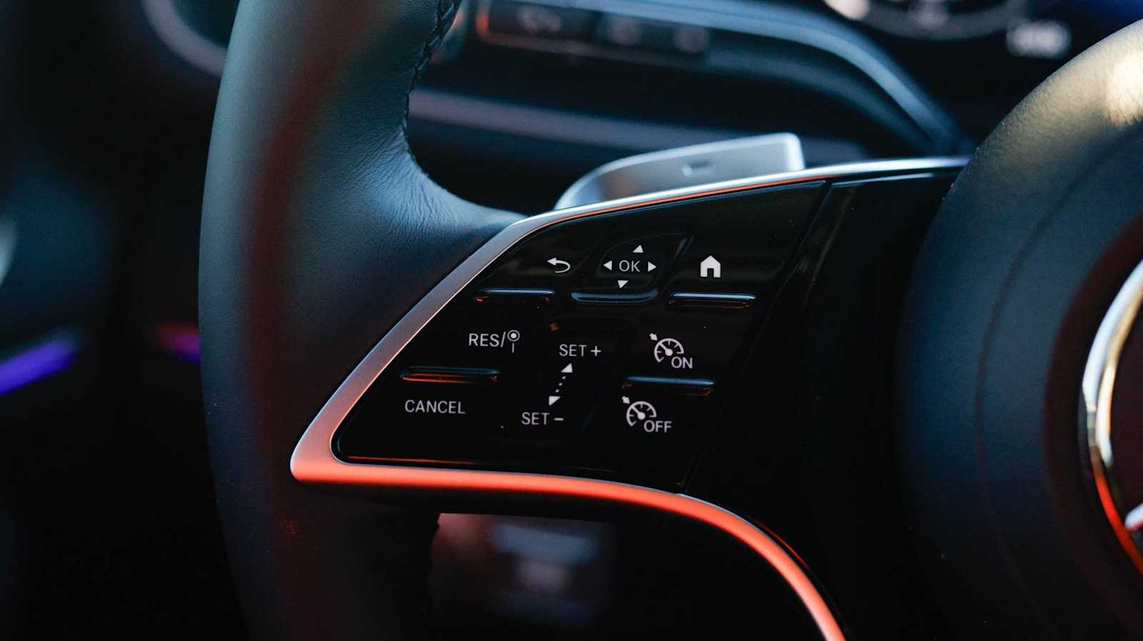 Thumbnail: 2026 Mercedes-Benz GLE - 21