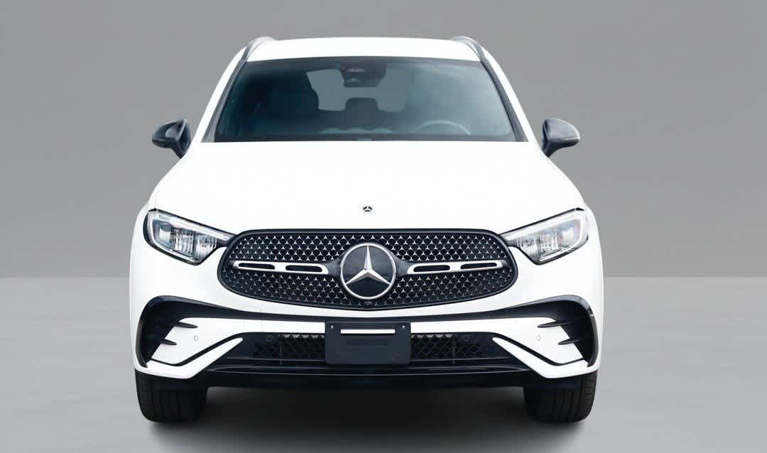 Thumbnail: 2025 Mercedes-Benz GLC - 2