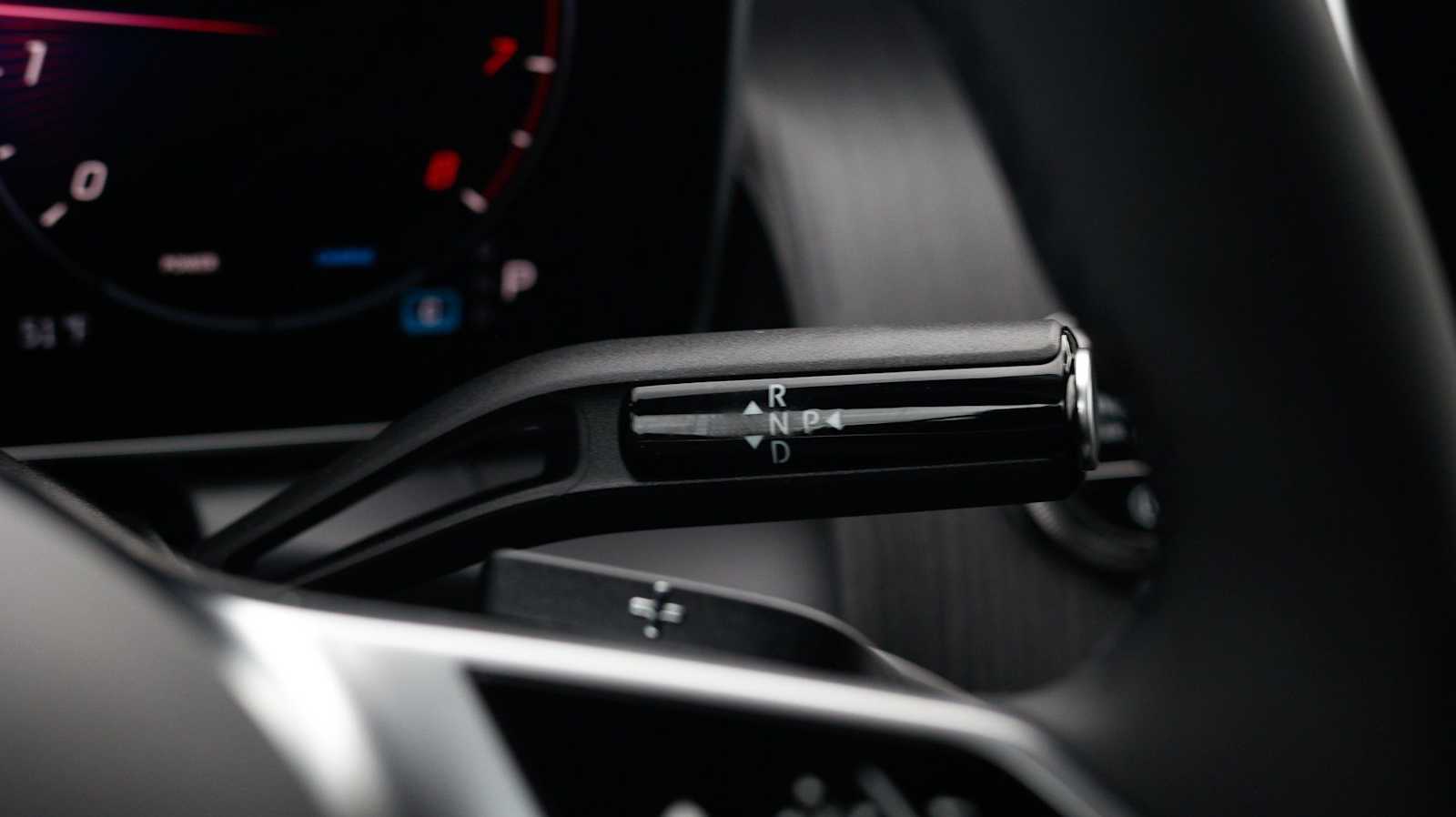 Thumbnail: 2026 Mercedes-Benz GLC - 24