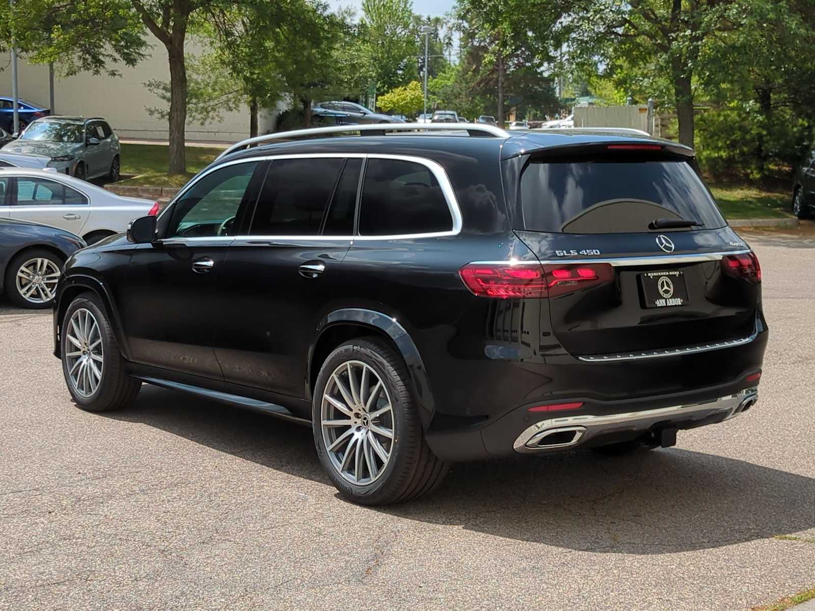 Thumbnail: 2025 Mercedes-Benz GLS - 6