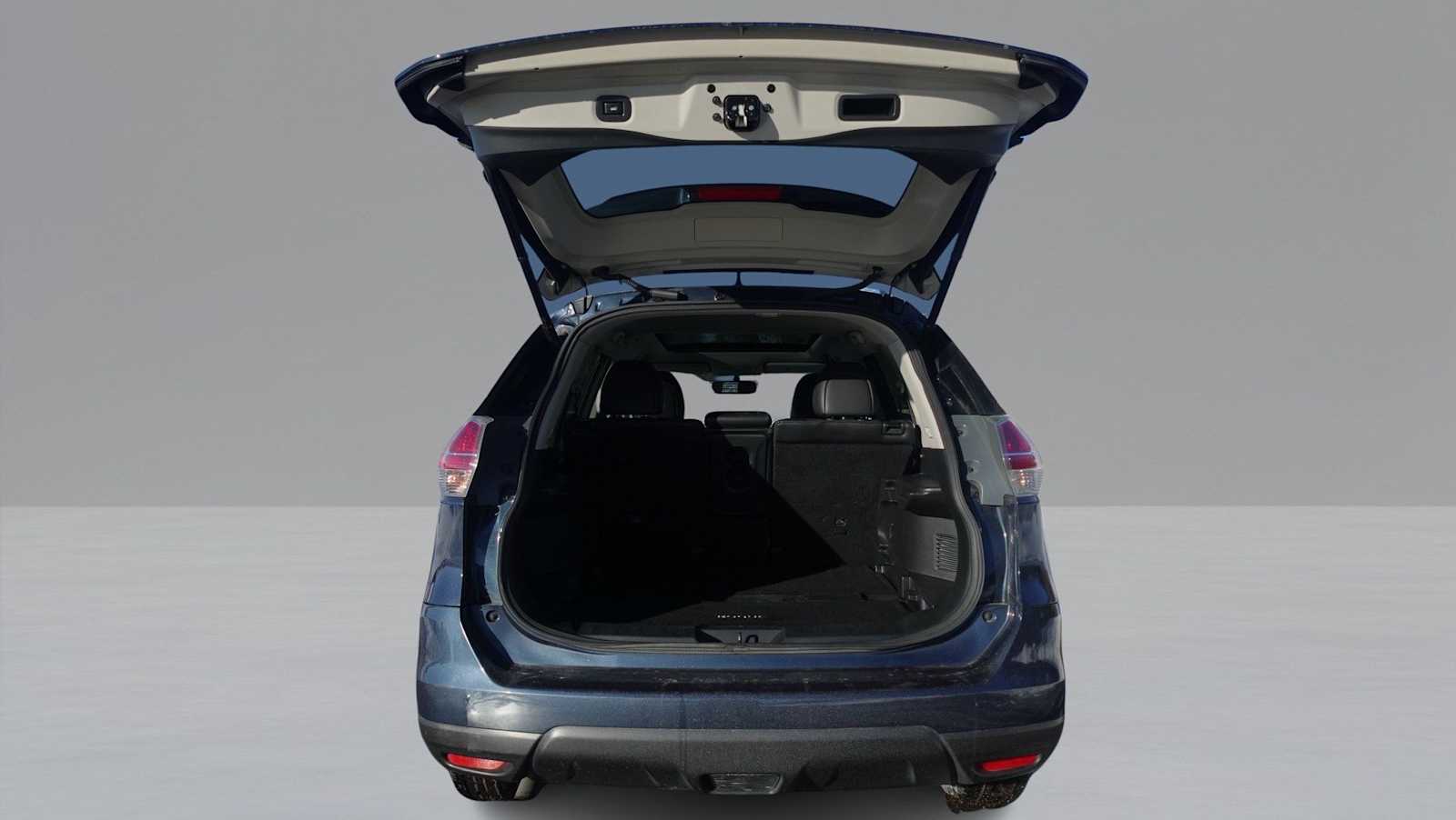 Thumbnail: 2016 Nissan Rogue - 9