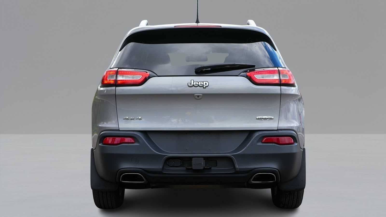 Thumbnail: 2016 Jeep Cherokee - 6