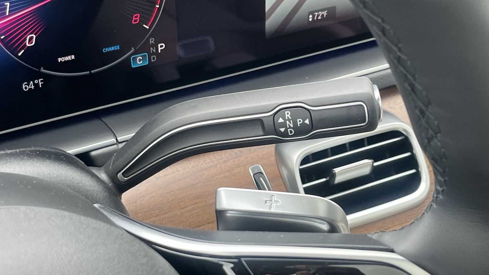 Thumbnail: 2026 Mercedes-Benz GLE - 51