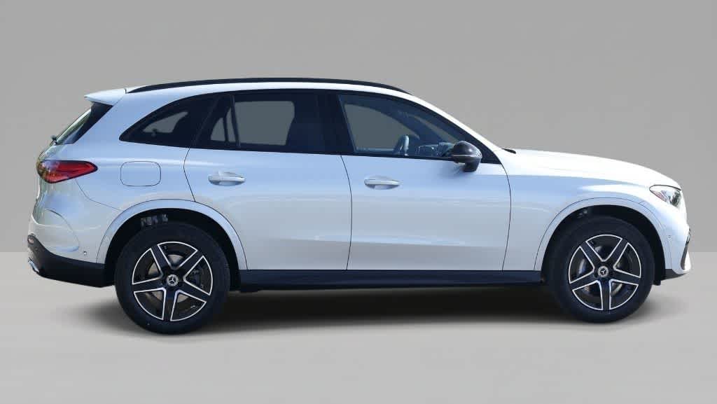 Thumbnail: 2026 Mercedes-Benz GLC - 4