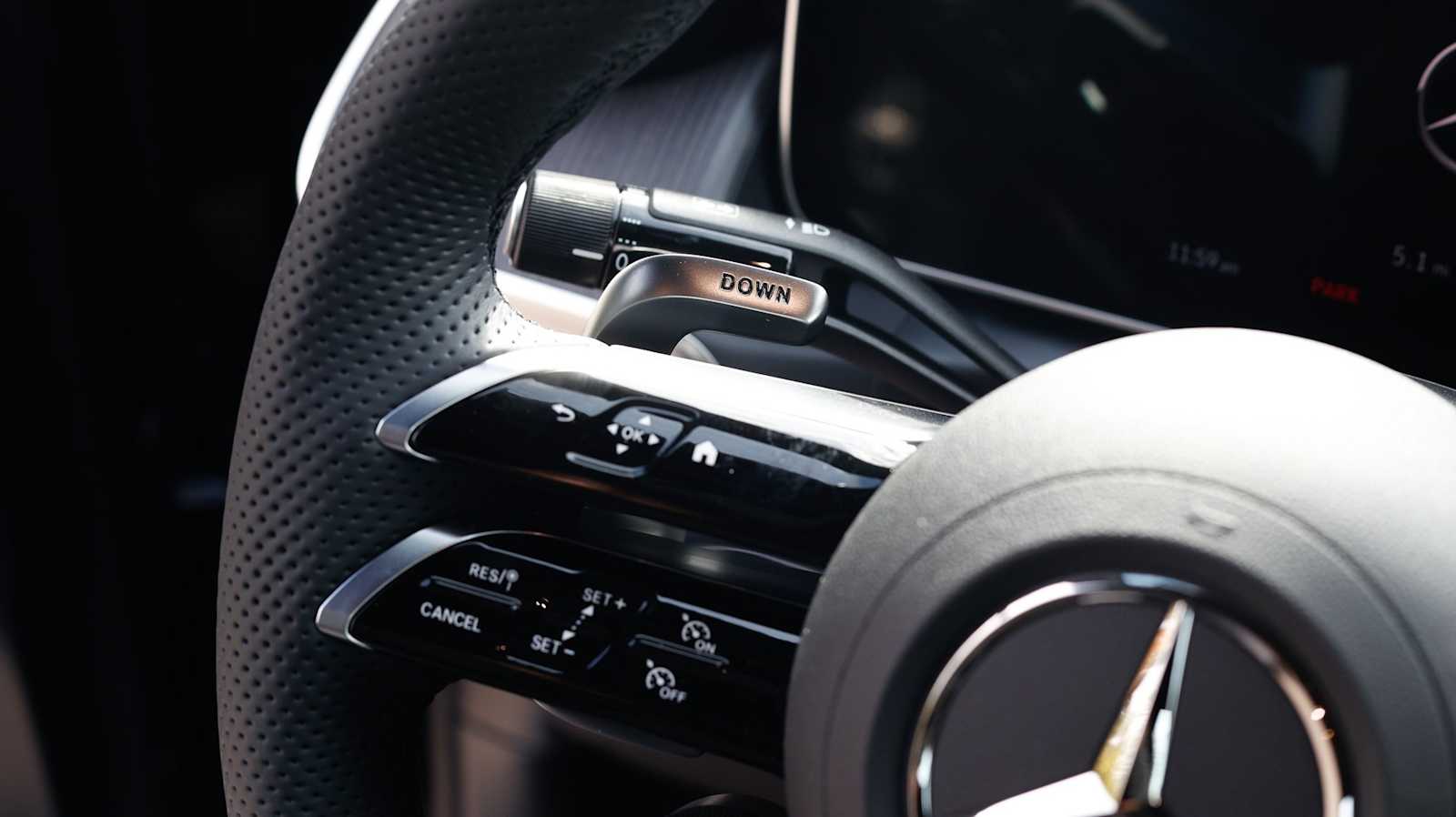 Thumbnail: 2026 Mercedes-Benz GLC - 18