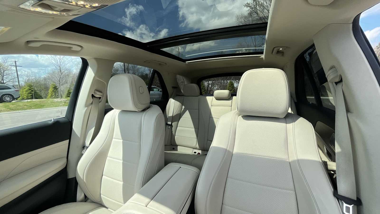 Thumbnail: 2024 Mercedes-Benz GLE - 10