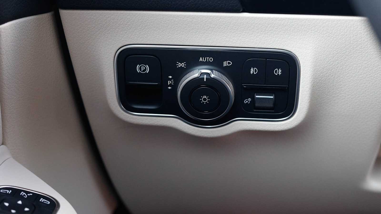 Thumbnail: 2026 Mercedes-Benz GLA - 29