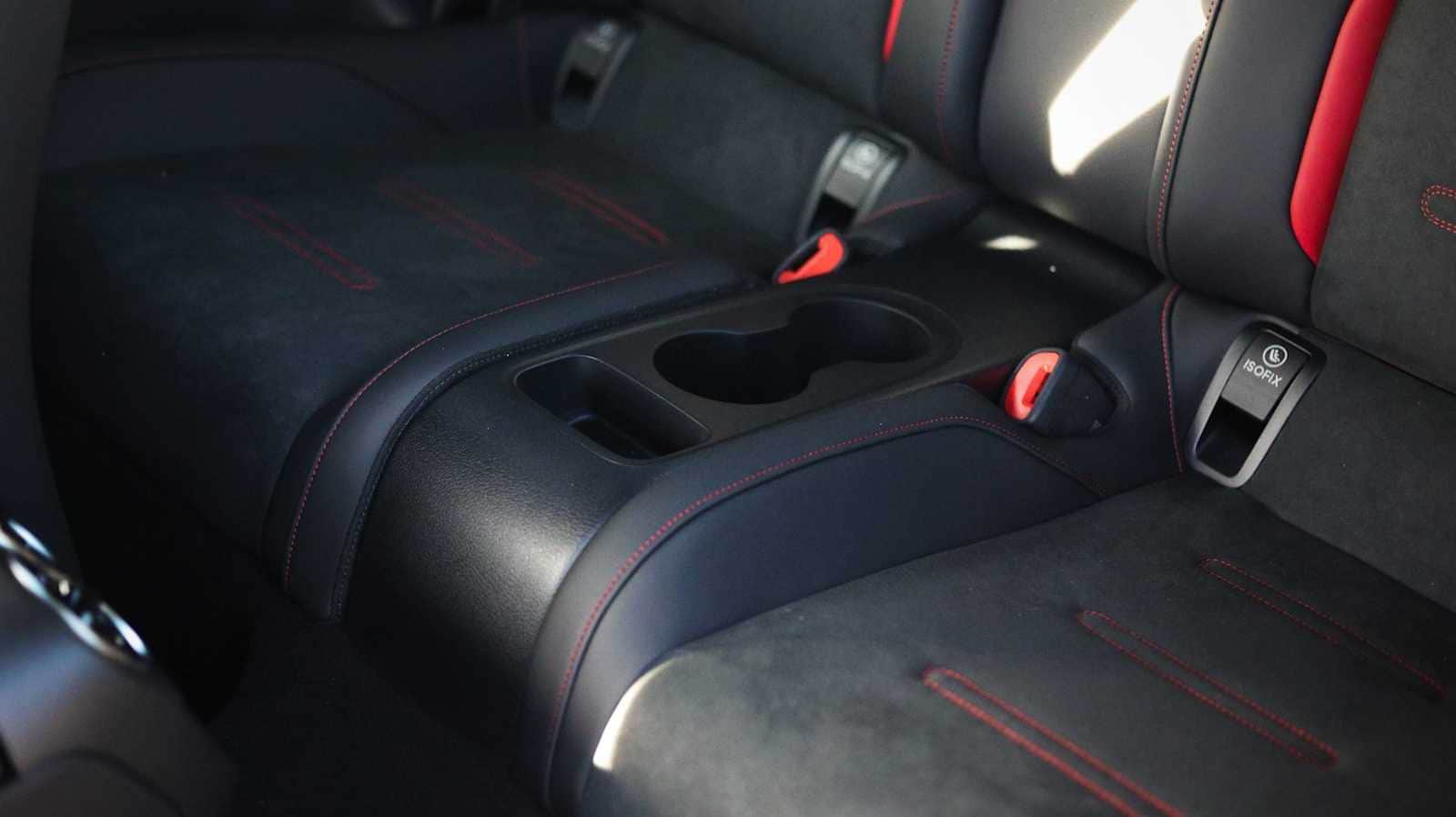 Thumbnail: 2026 Mercedes-Benz CLE - 33