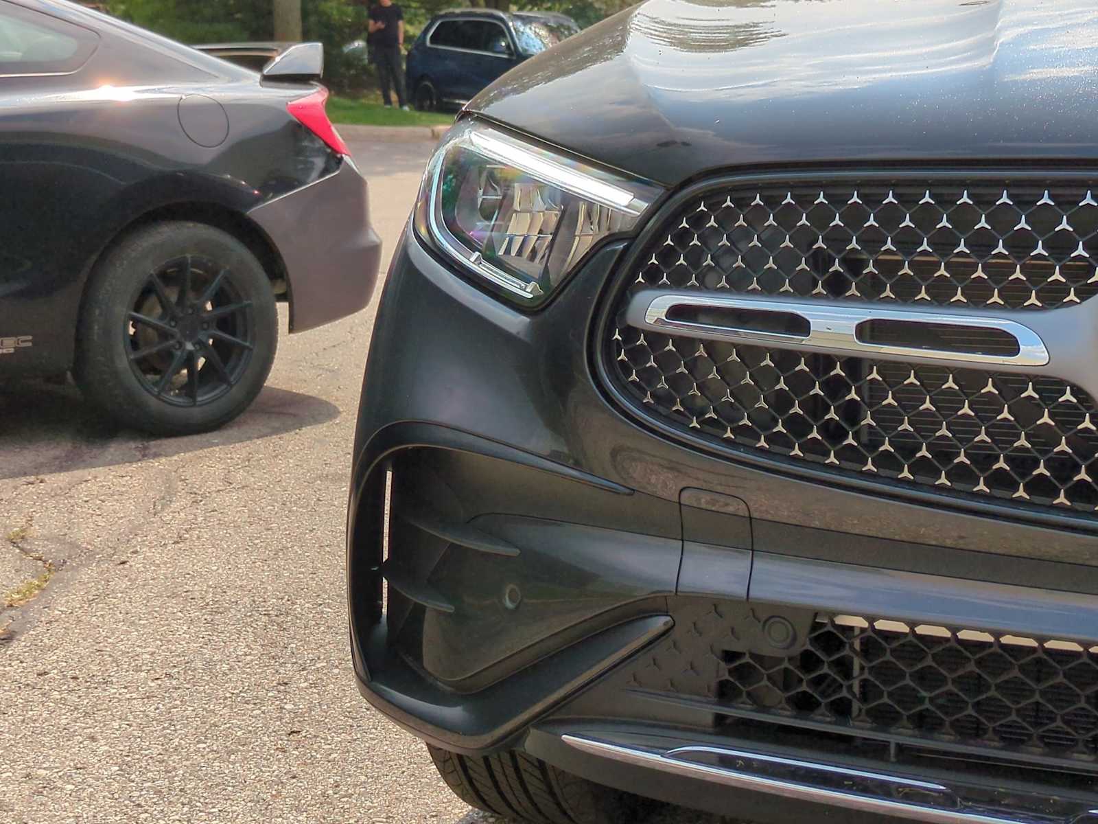 Thumbnail: 2025 Mercedes-Benz GLC - 11