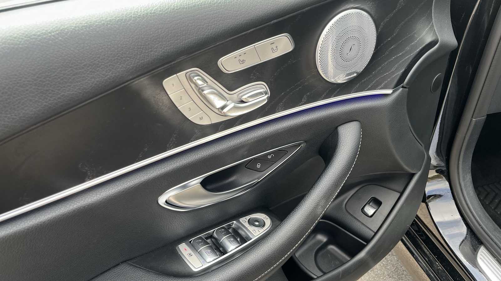 Thumbnail: 2019 Mercedes-Benz E-Class - 29