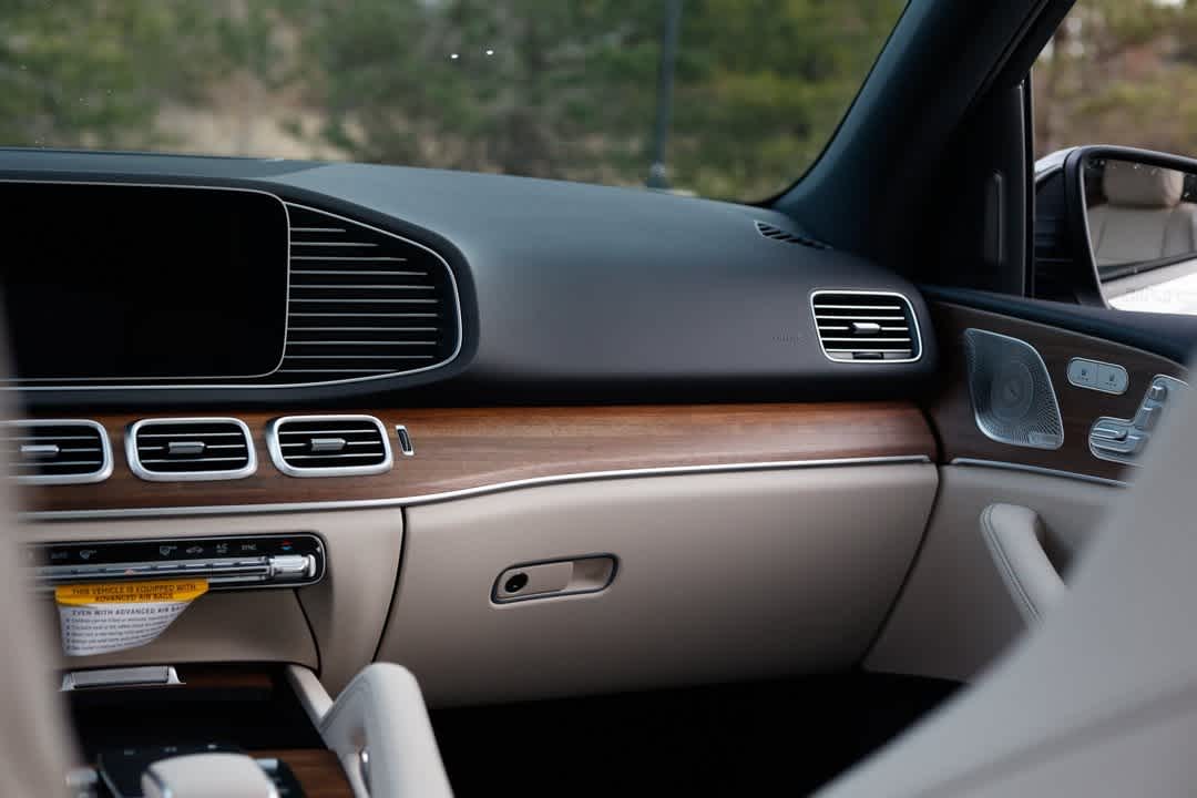 Thumbnail: 2026 Mercedes-Benz GLE - 20