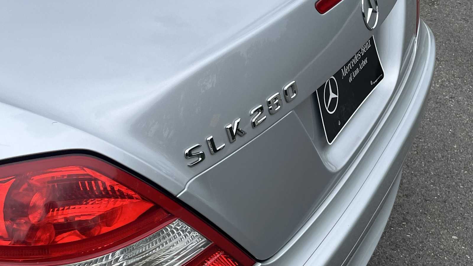 Thumbnail: 2006 Mercedes-Benz SLK - 22