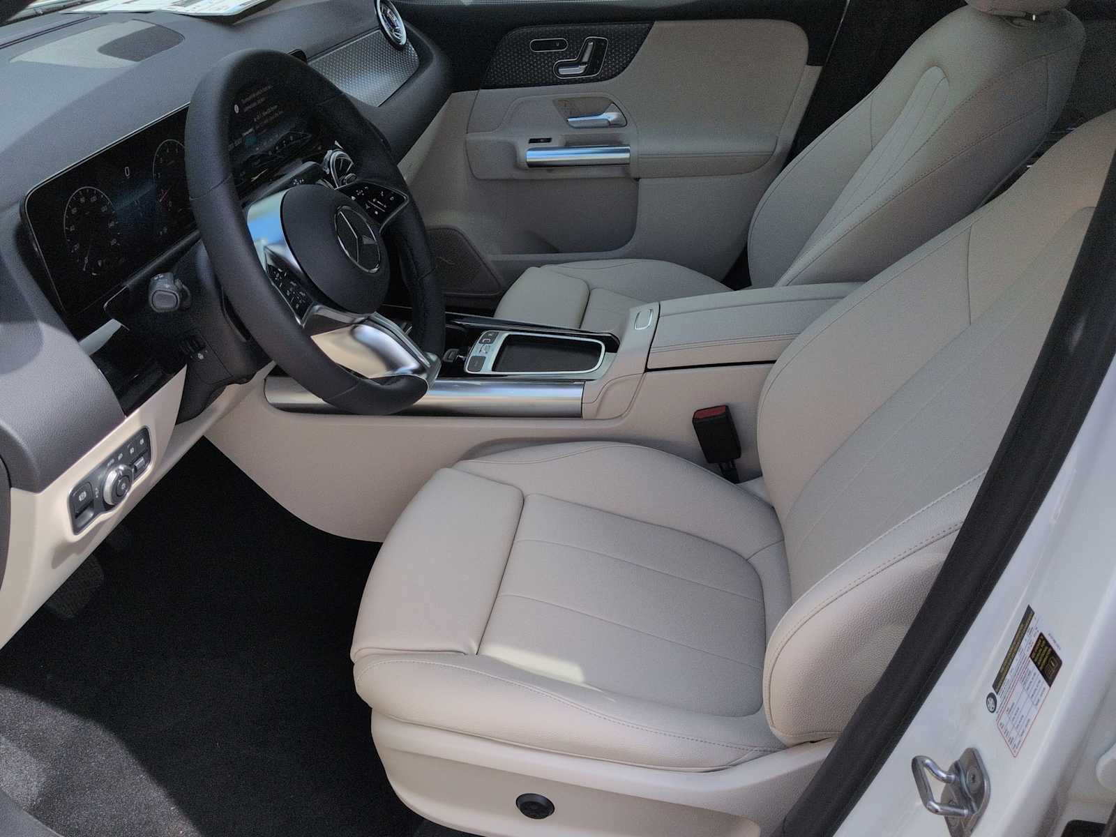 Thumbnail: 2026 Mercedes-Benz GLA - 17