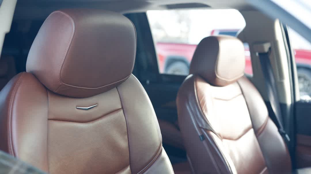 Thumbnail: 2016 Cadillac Escalade - 24