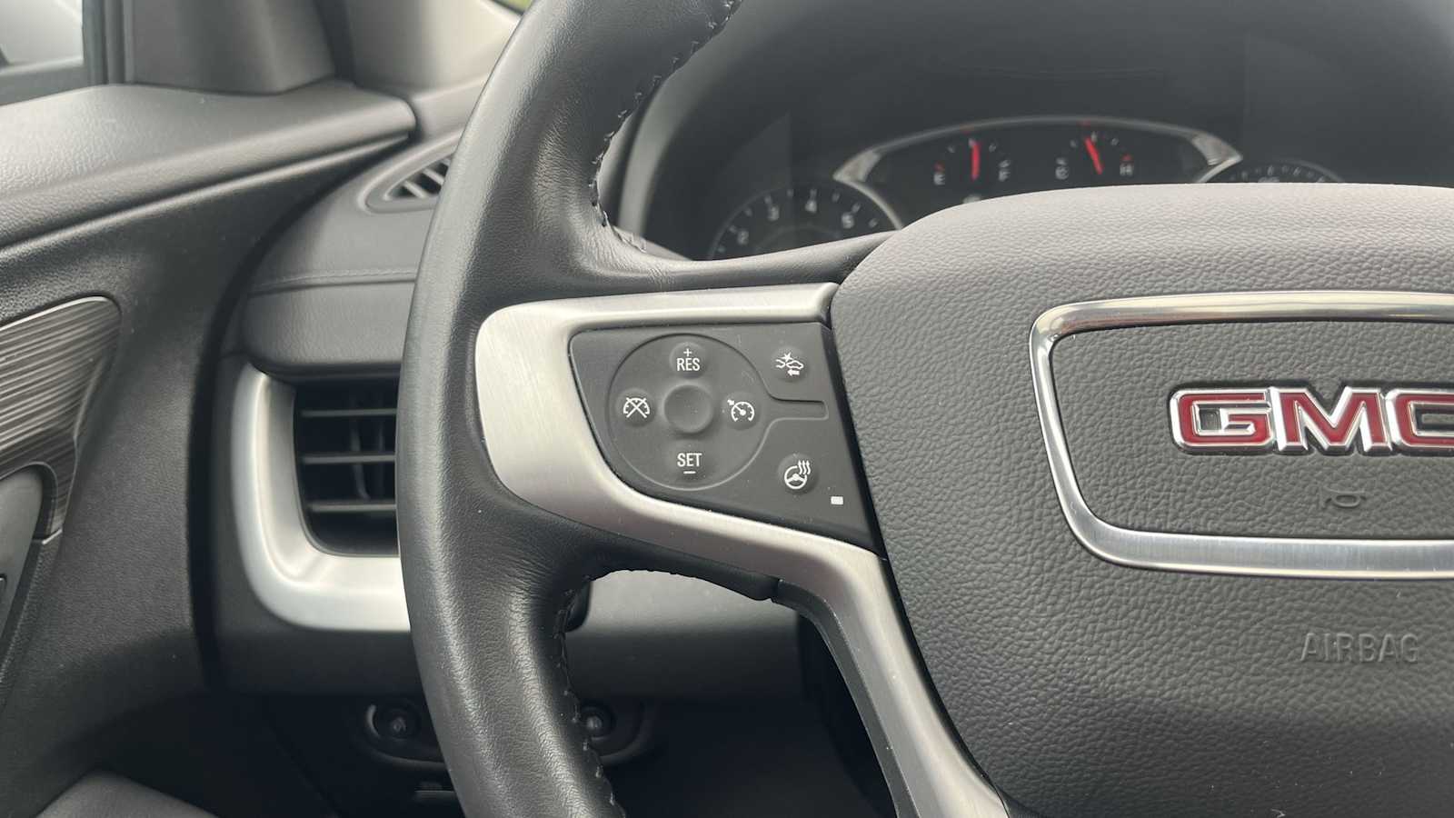 Thumbnail: 2022 GMC Terrain - 41