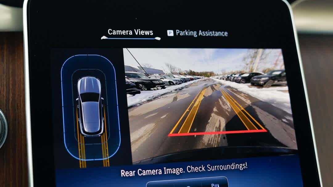 Thumbnail: 2024 Mercedes-Benz GLC - 19