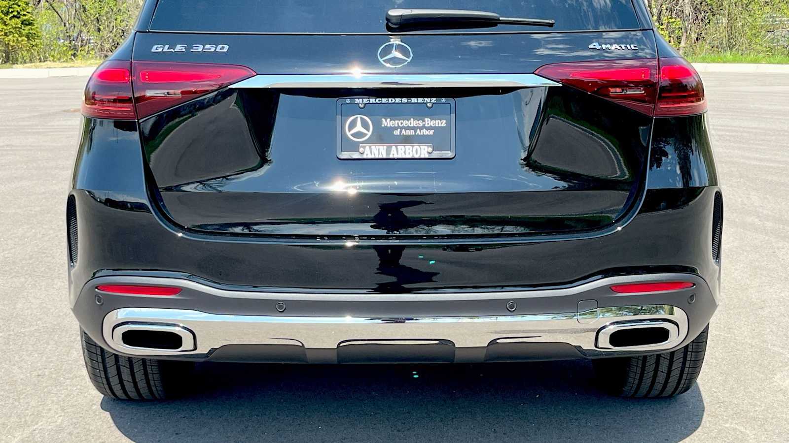 Thumbnail: 2026 Mercedes-Benz GLE - 19