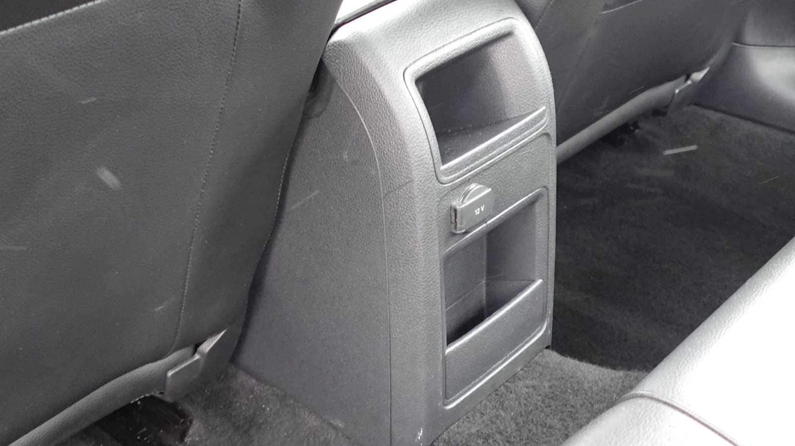 Thumbnail: 2018 Volkswagen Jetta - 38